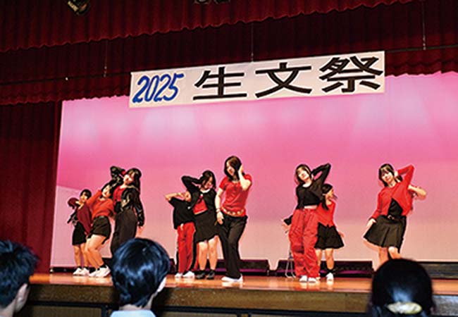 8月の行事イメージ画像を紹介しています